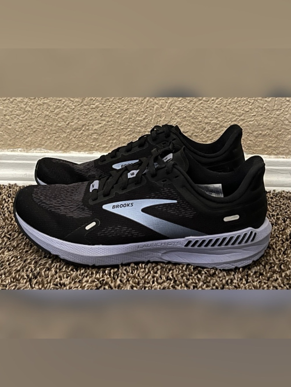 Brooks Women's Launch GTS 9 Black/Purple Color Shoes Size-9.5